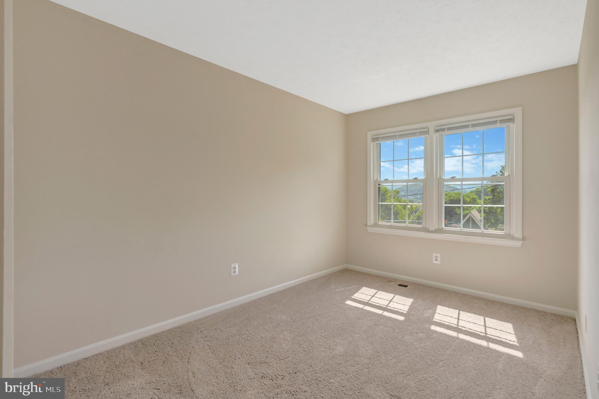 AY VIEW ESTATES - Residential