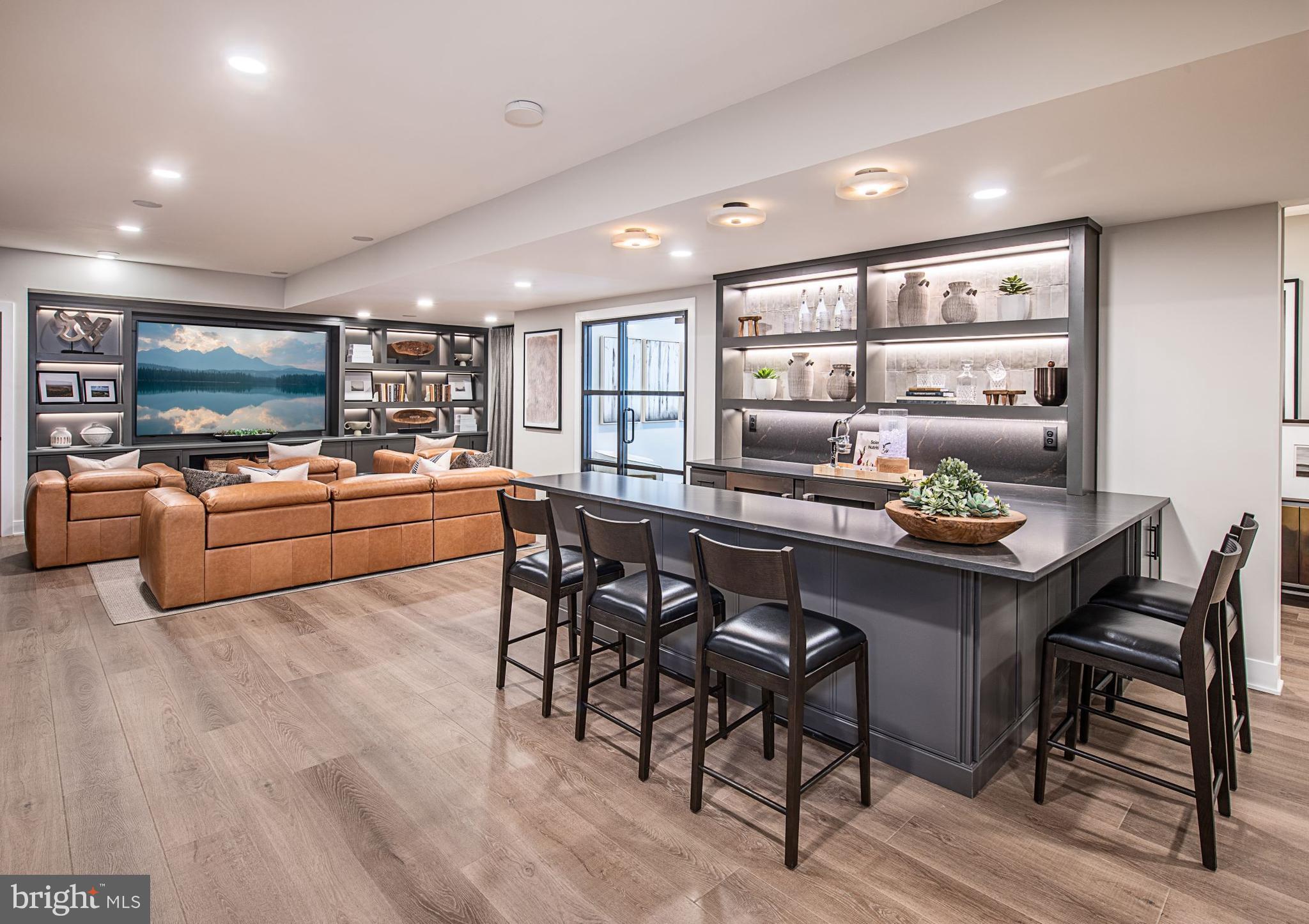 BRETON HILL - Residential