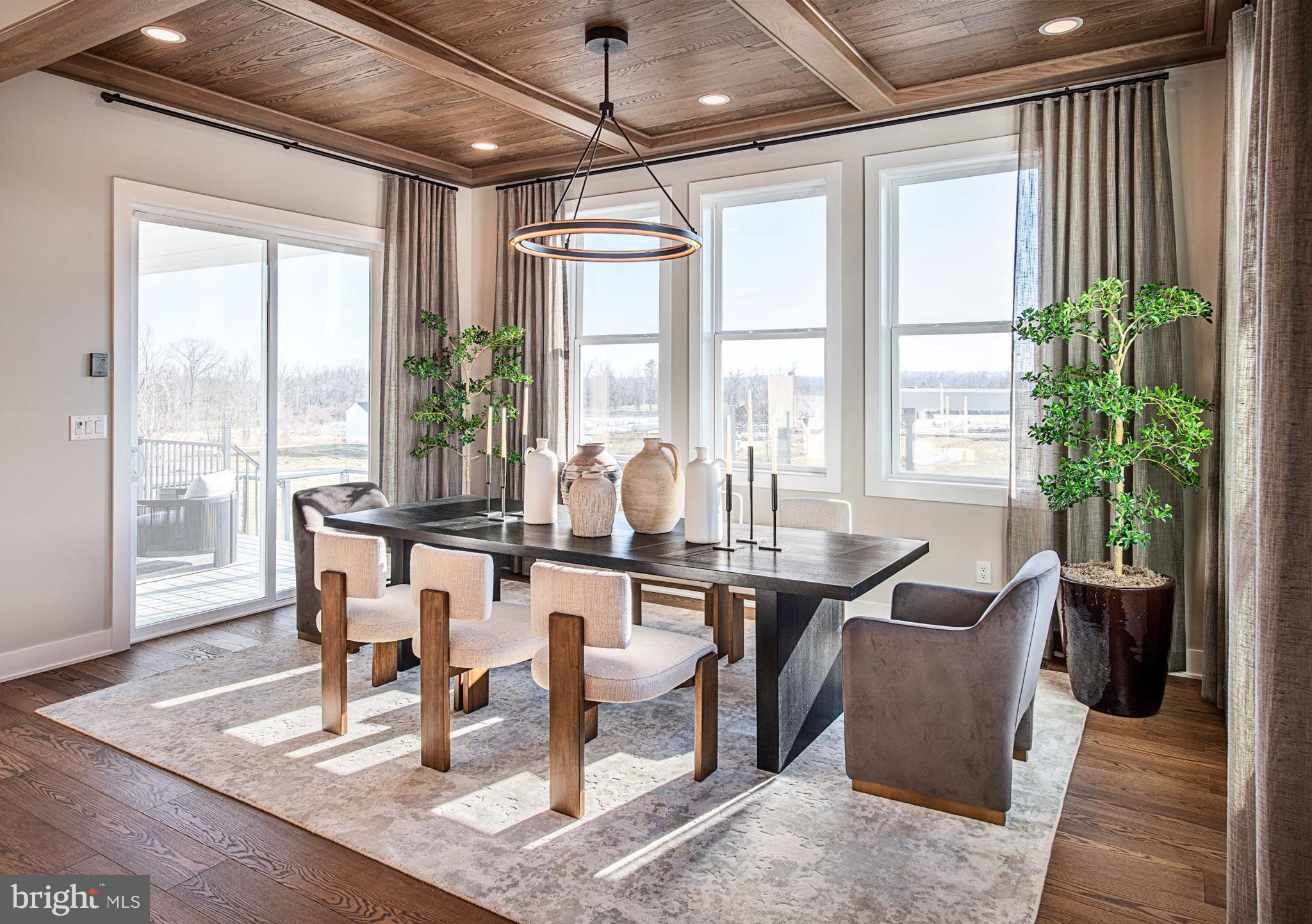 BRETON HILL - Residential