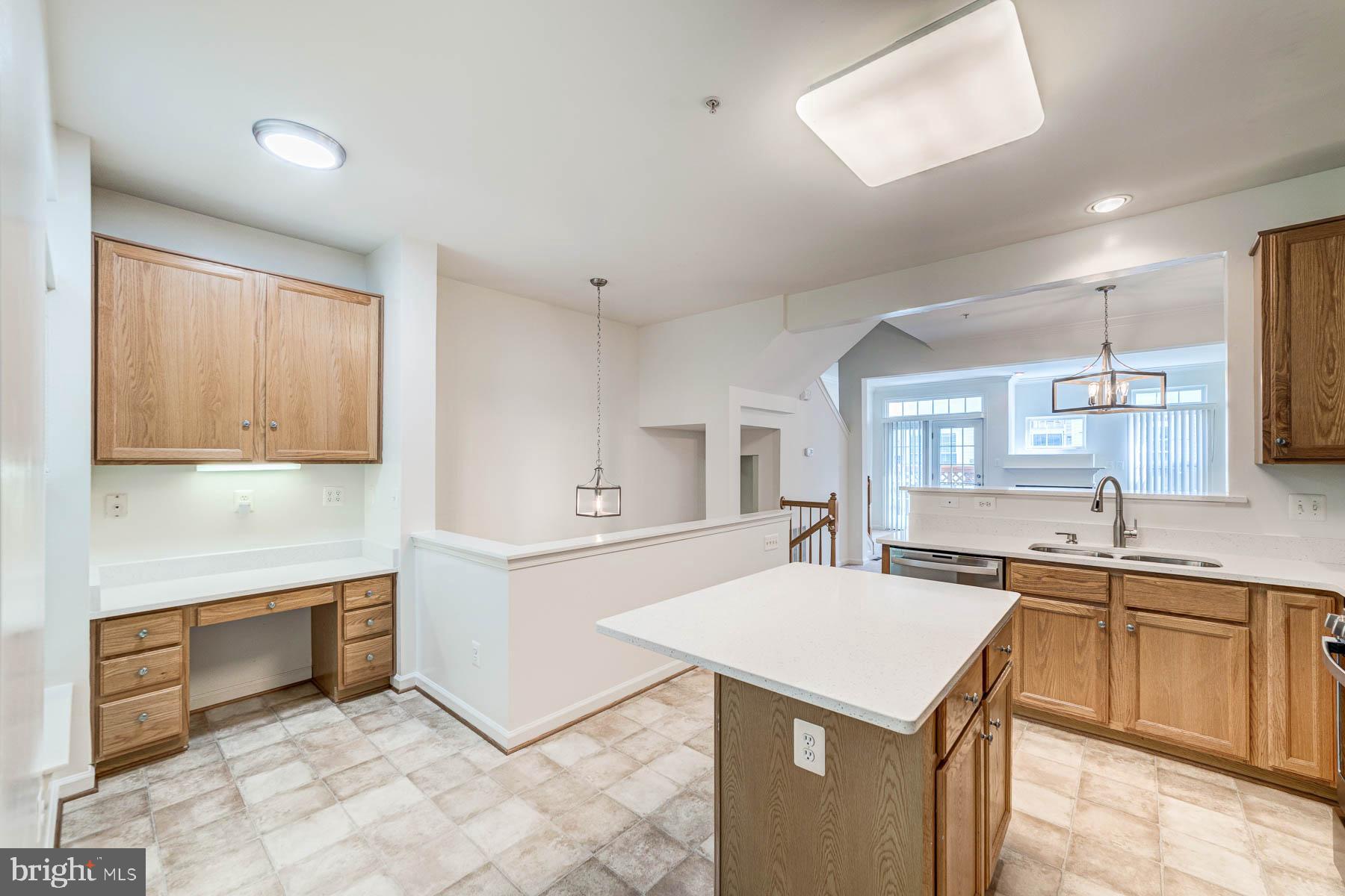 SUMMERS GROVE - Residential Lease