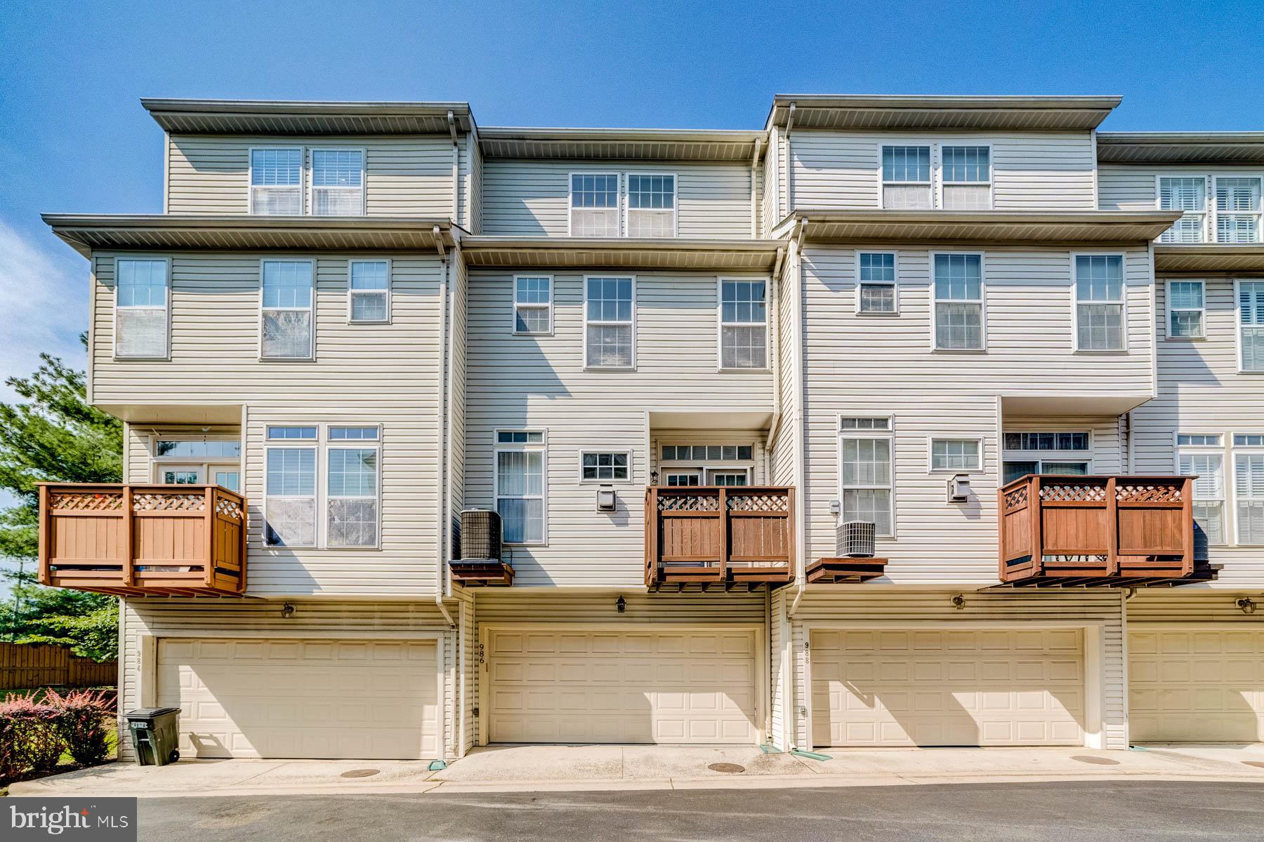 SUMMERS GROVE - Residential Lease