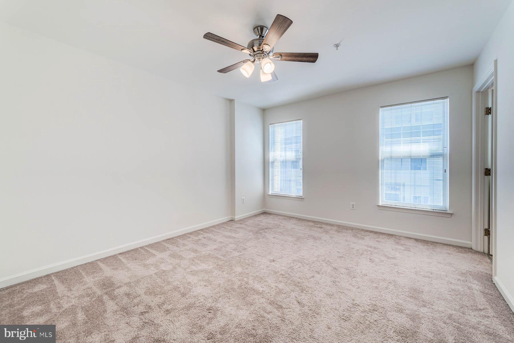 SUMMERS GROVE - Residential Lease