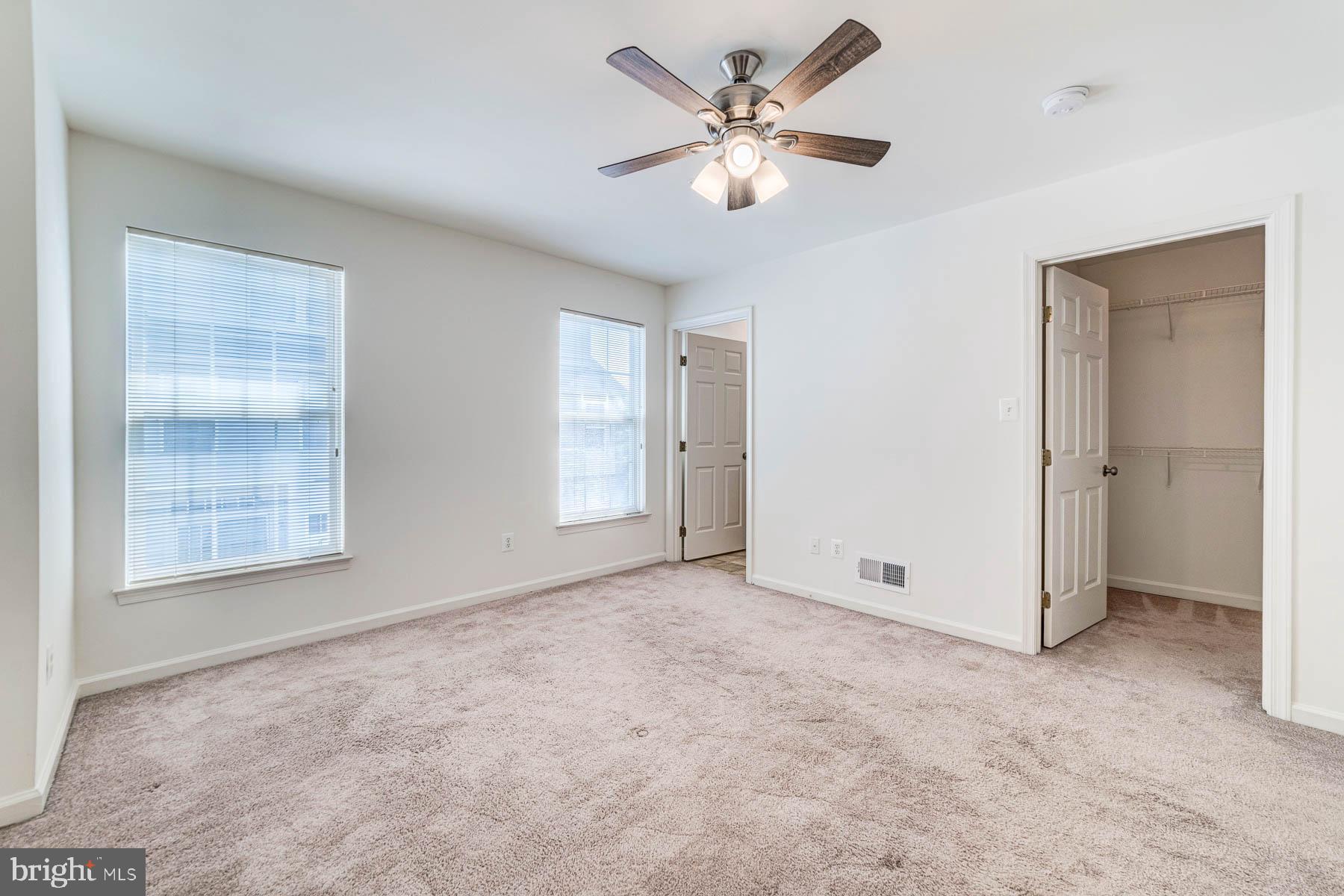 SUMMERS GROVE - Residential Lease