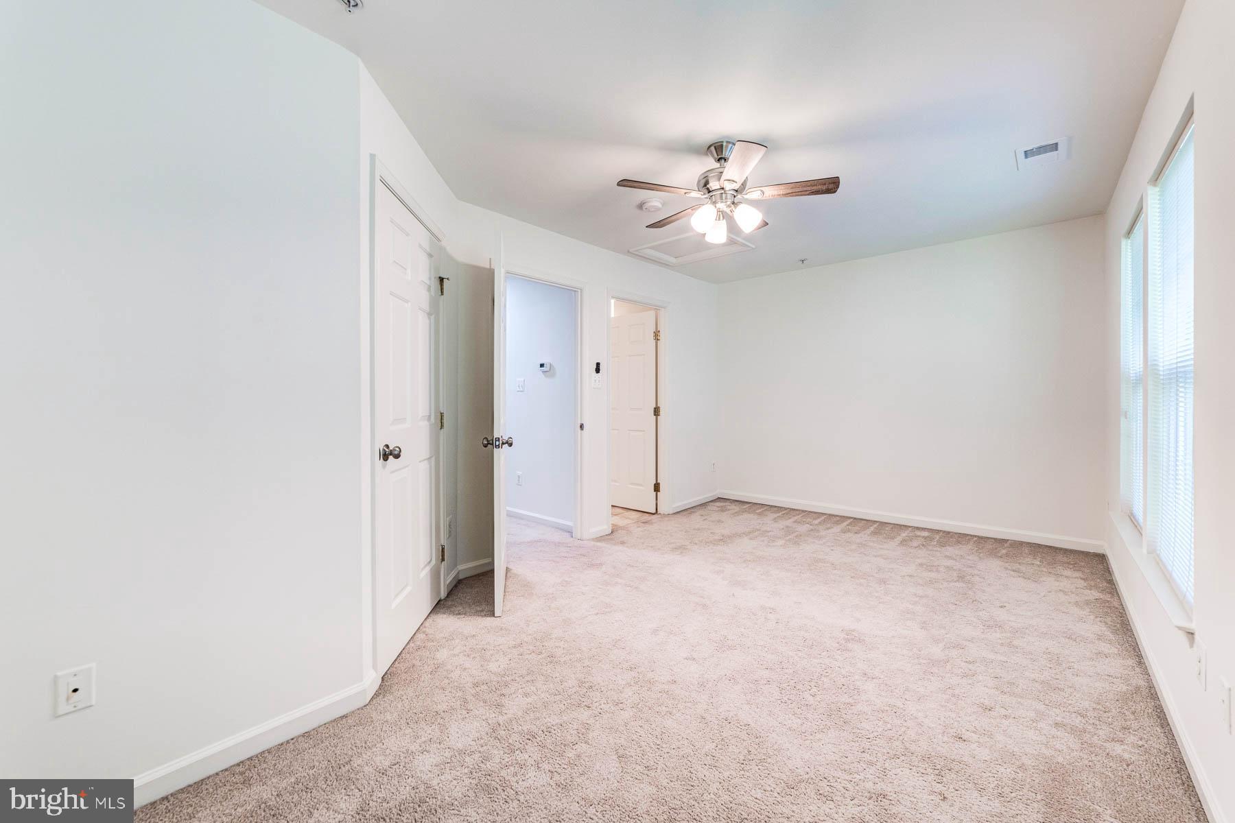 SUMMERS GROVE - Residential Lease