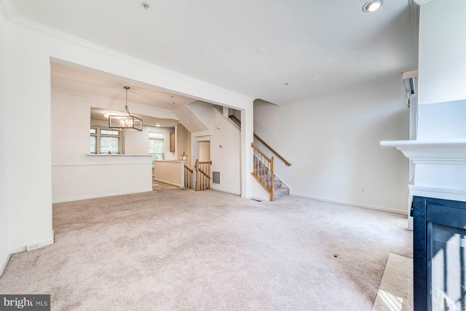 SUMMERS GROVE - Residential Lease