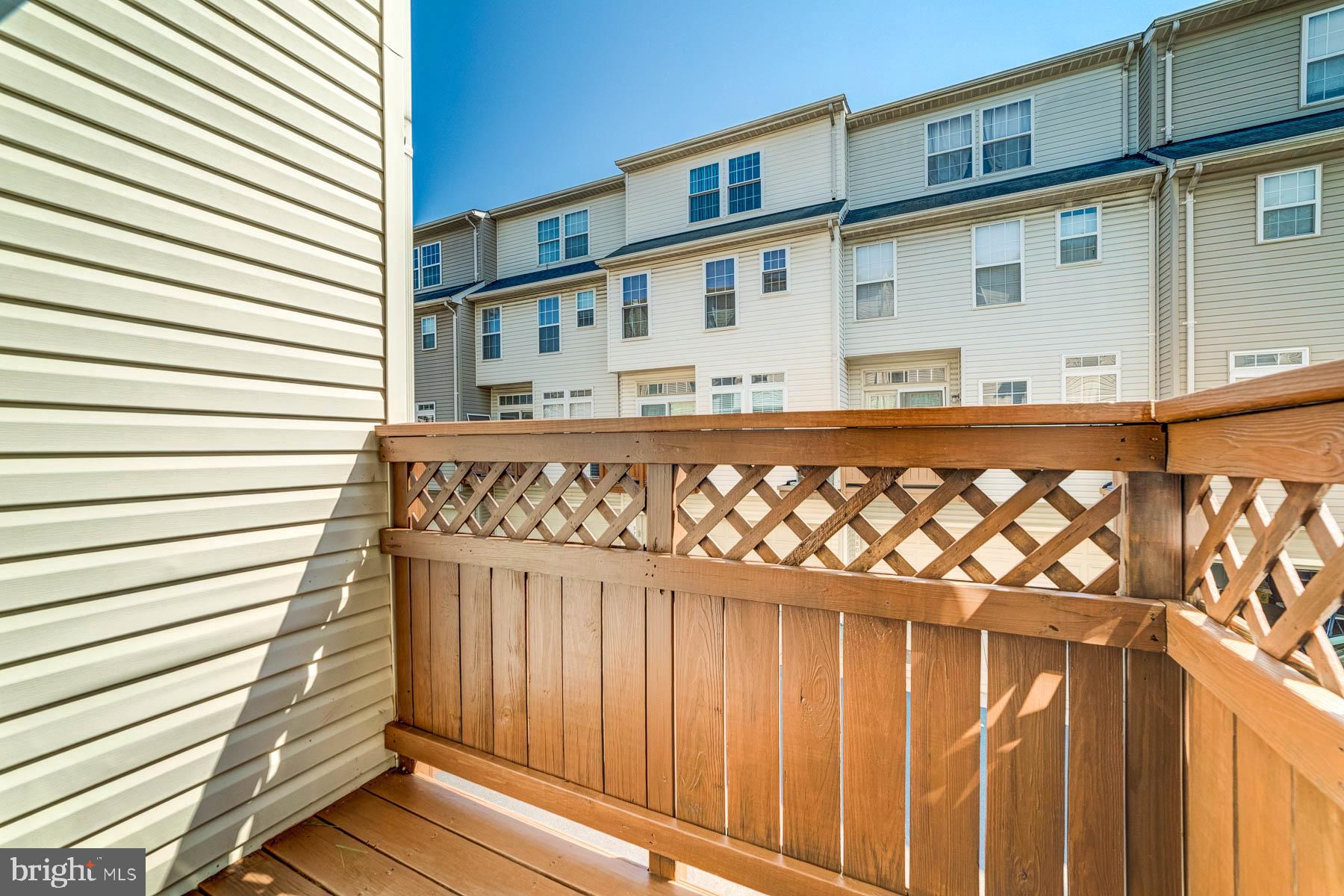 SUMMERS GROVE - Residential Lease