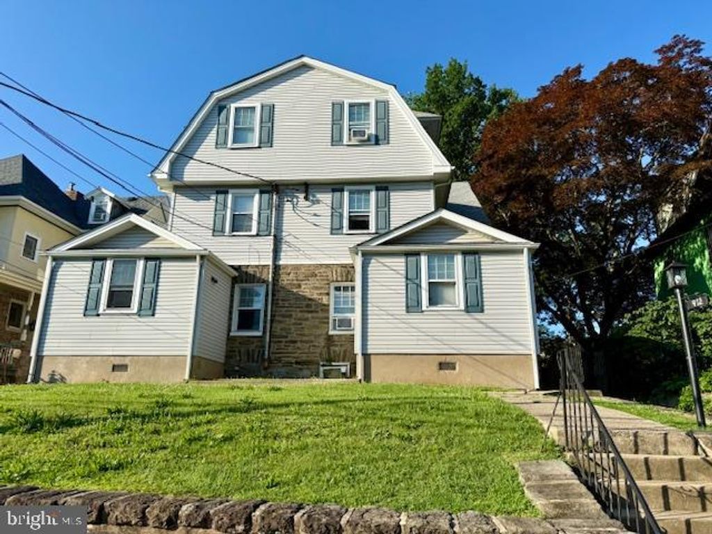 Photo of 414 West Avenue #B, JENKINTOWN, PA 19046 (MLS # PAMC2168072)