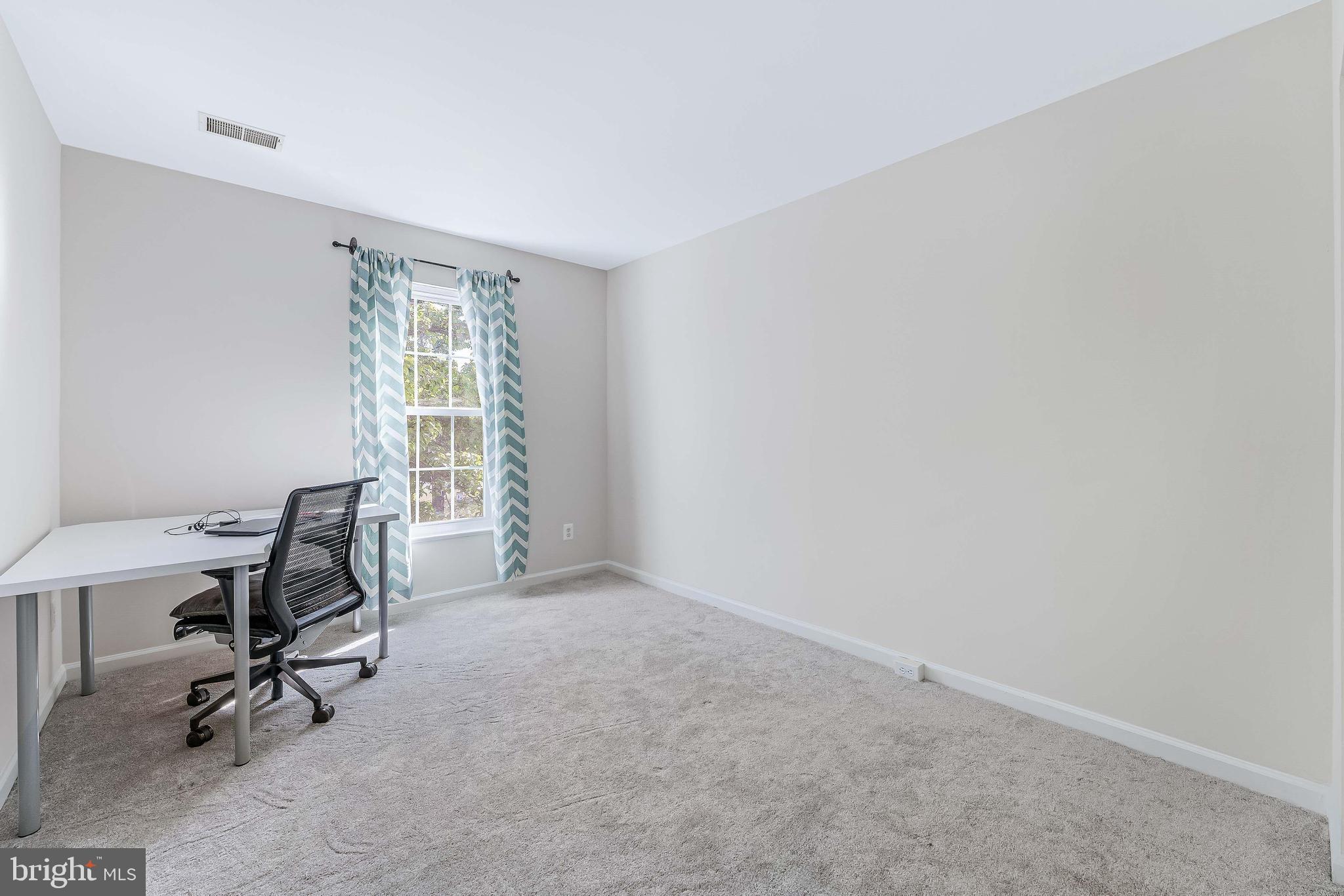 WELLINGTON/CLOVERHILL - Residential