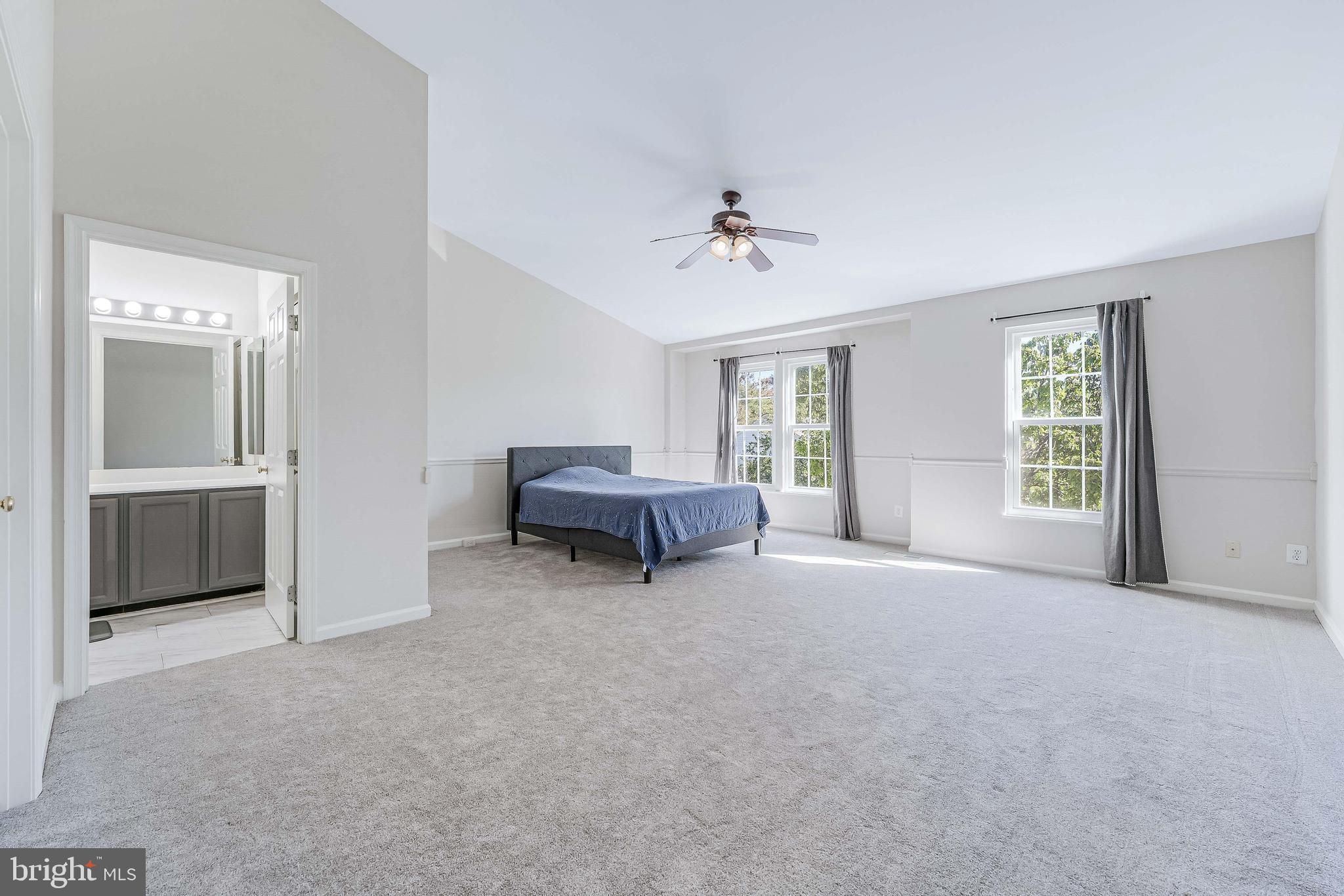WELLINGTON/CLOVERHILL - Residential