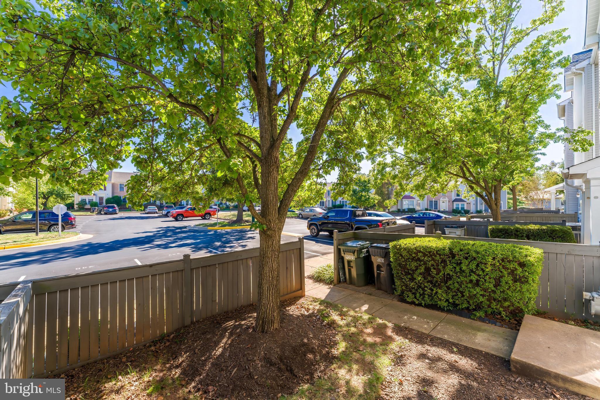 WELLINGTON/CLOVERHILL - Residential