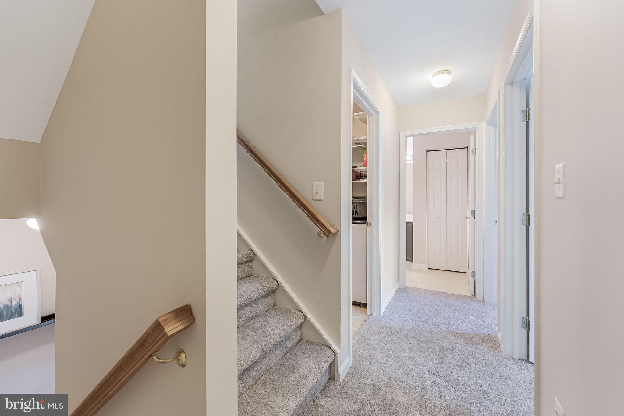 WELLINGTON/CLOVERHILL - Residential