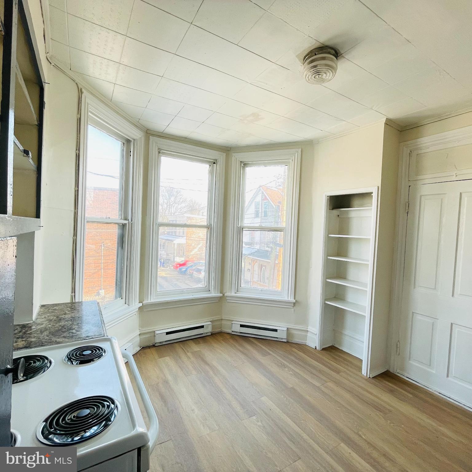 DAUPHIN COUNTY - Residential Income