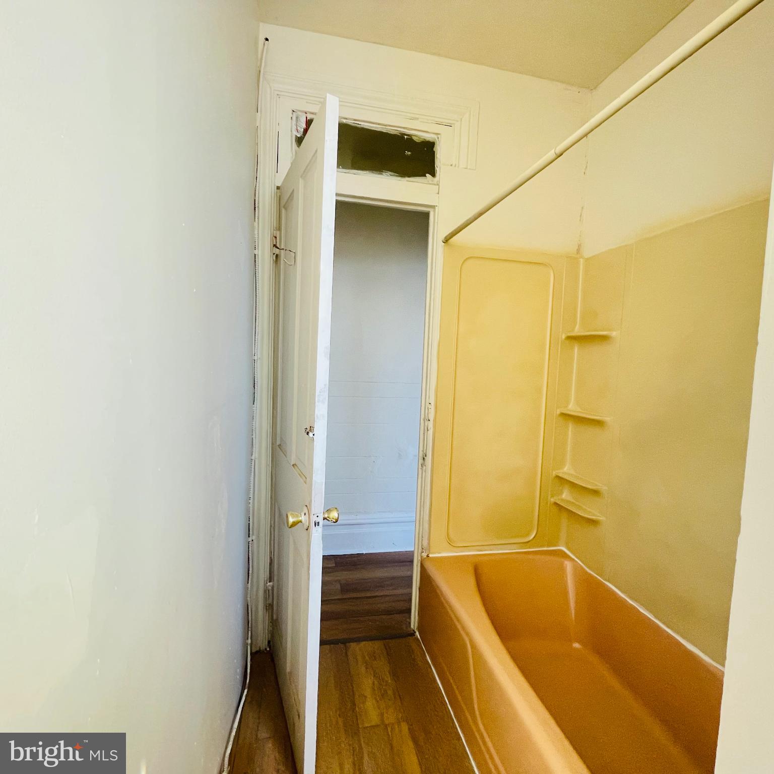 DAUPHIN COUNTY - Residential Income