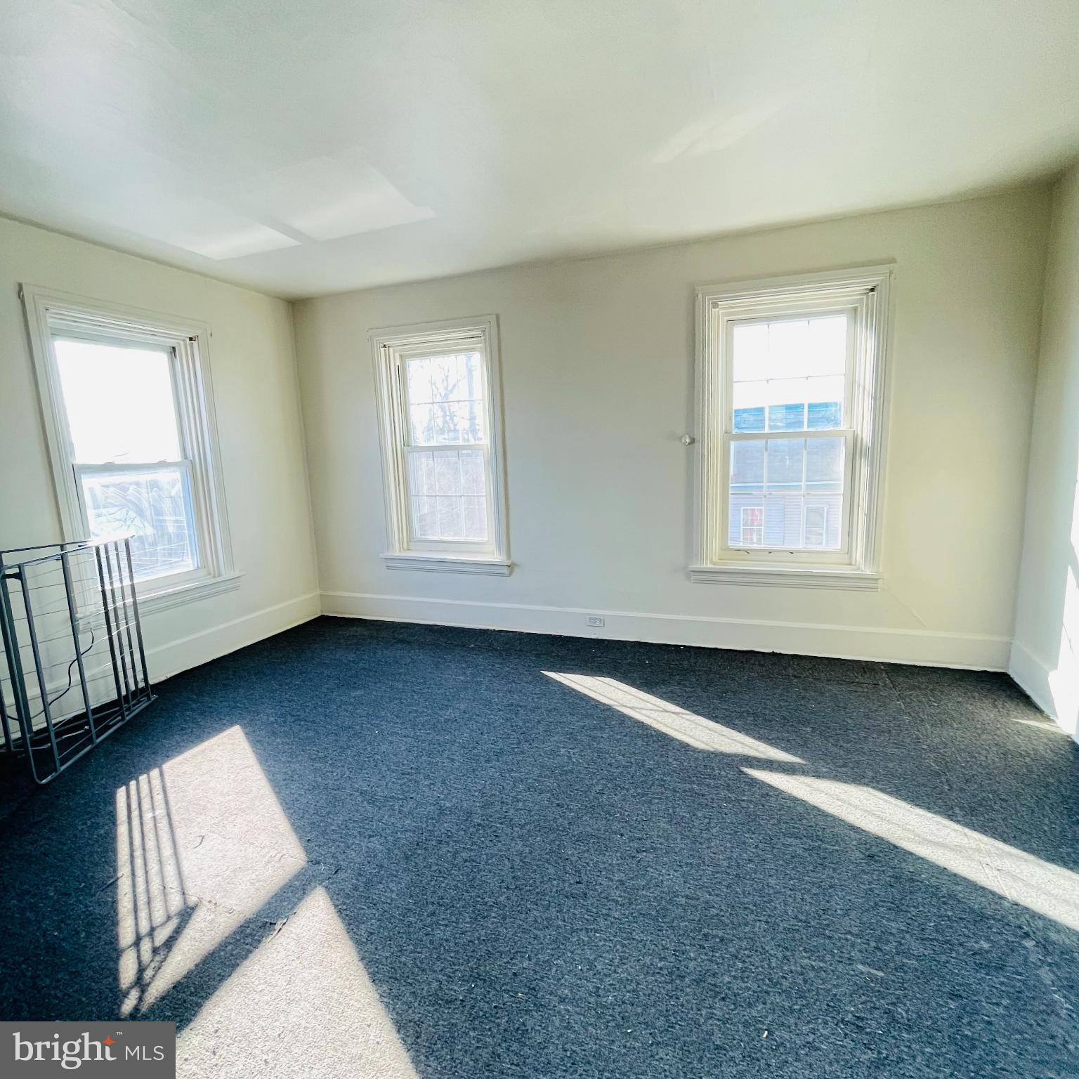 DAUPHIN COUNTY - Residential Income