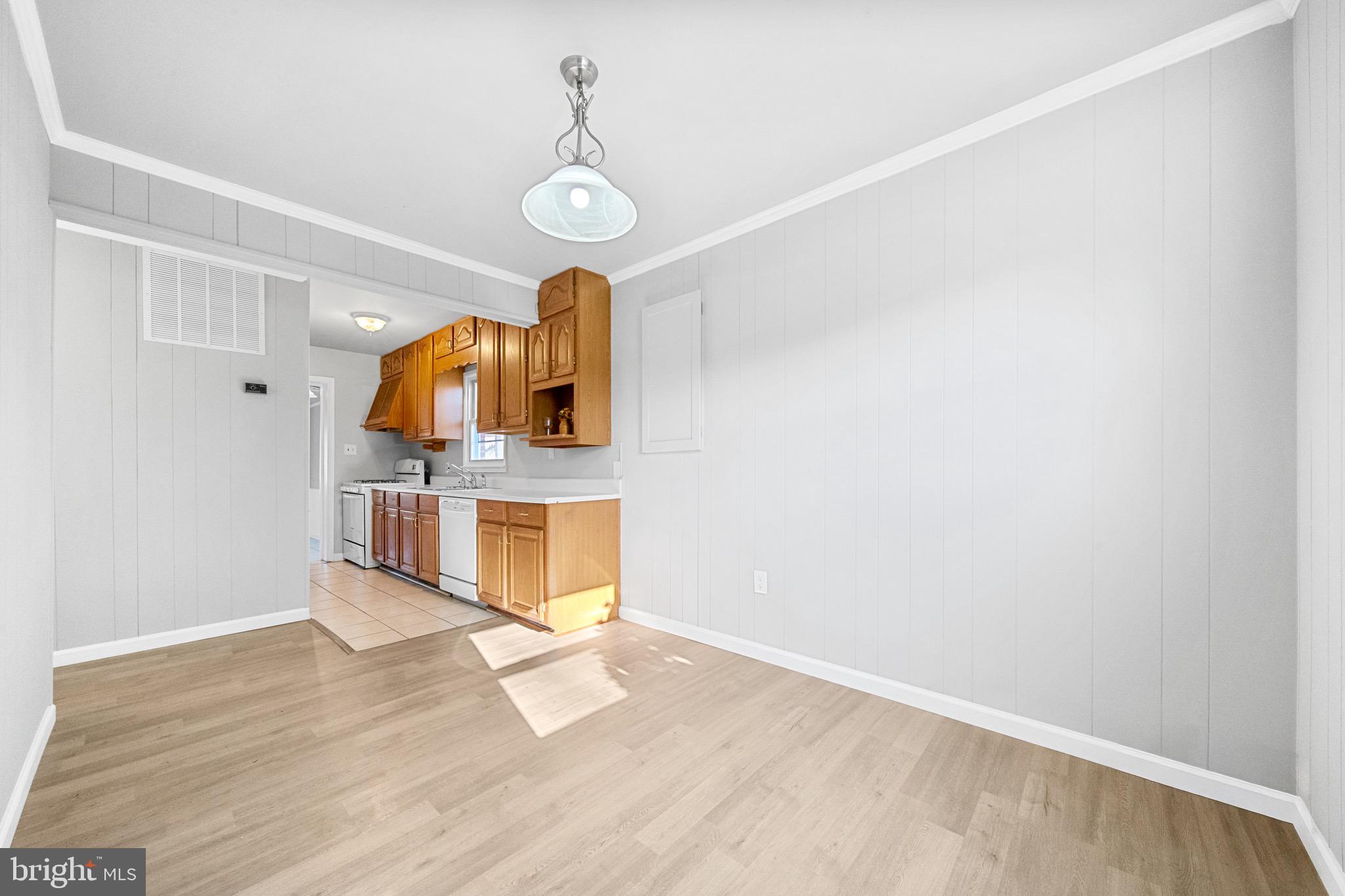 MANASSAS PARK - Residential