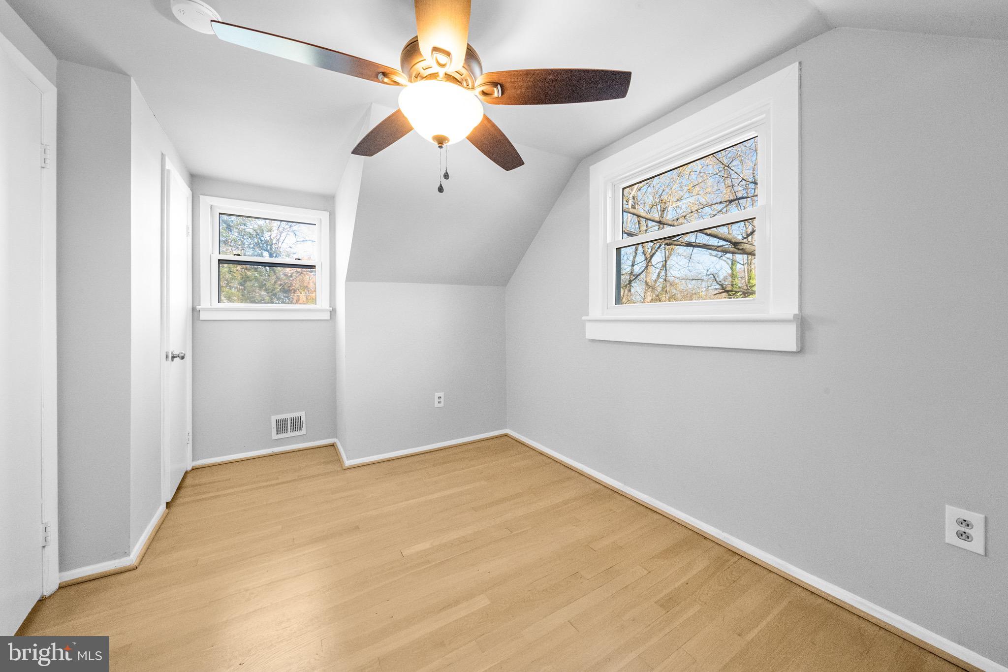 MANASSAS PARK - Residential