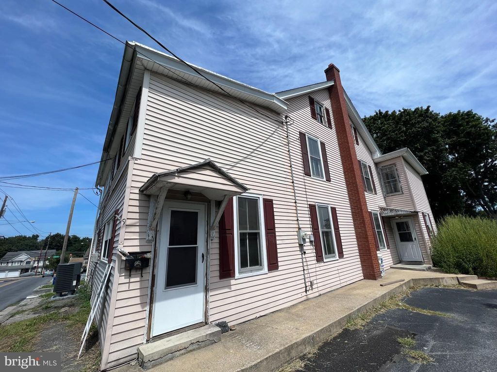 Photo of 9 Church Street, Lititz, PA 17543 (MLS # PALA2039852)