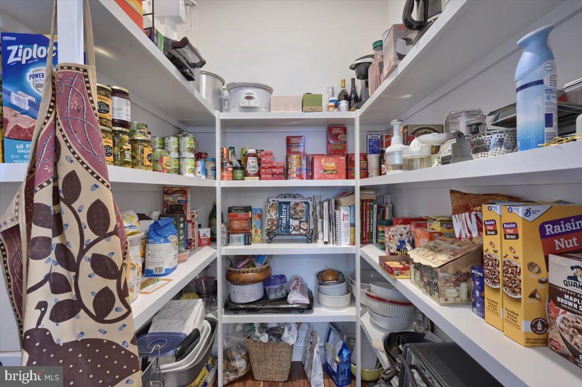 ALDEN PLACE - Residential