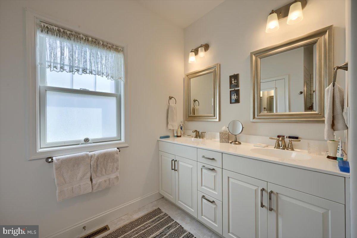 ALDEN PLACE - Residential