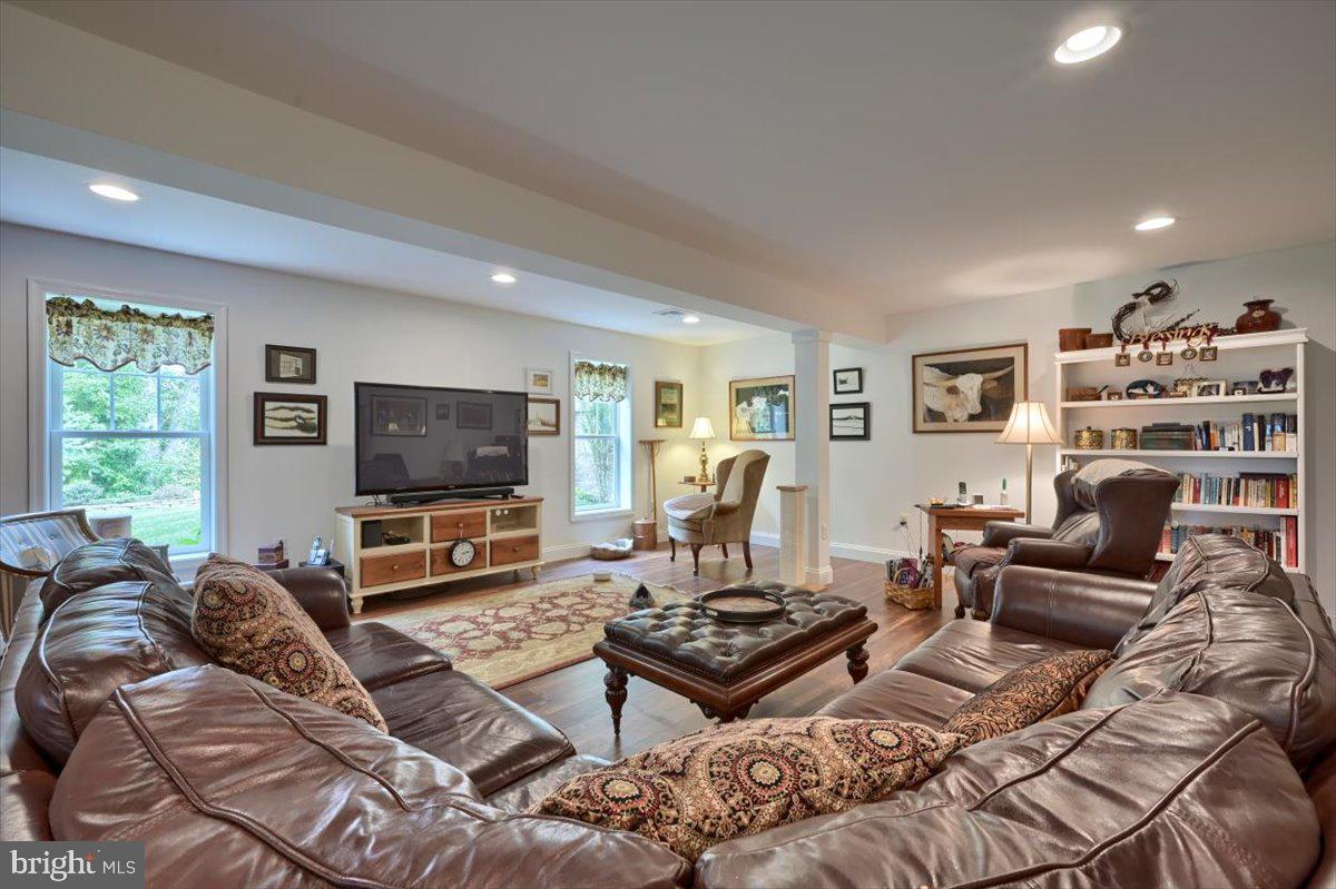 ALDEN PLACE - Residential