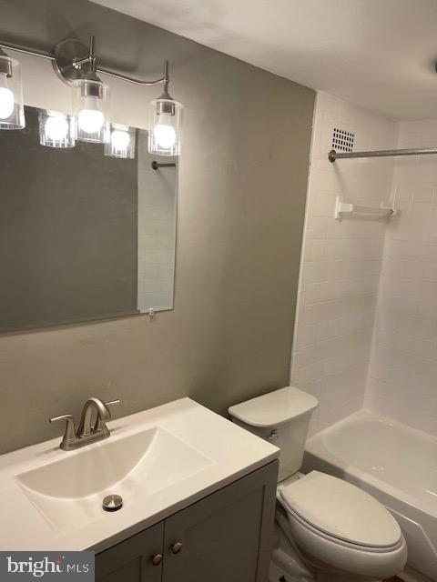 PRESIDENTIAL TOWERS - Residential