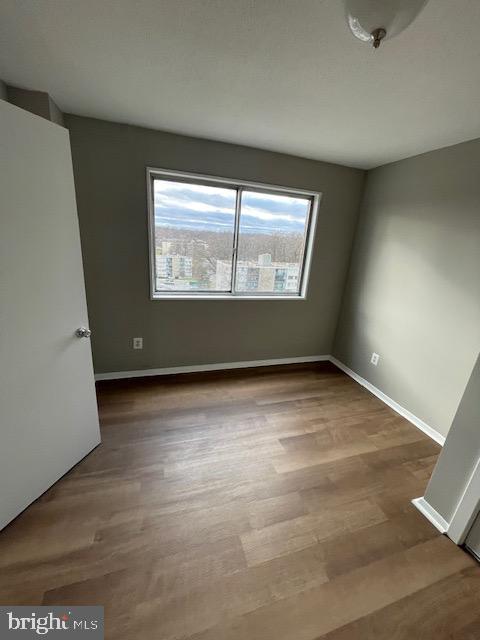 PRESIDENTIAL TOWERS - Residential