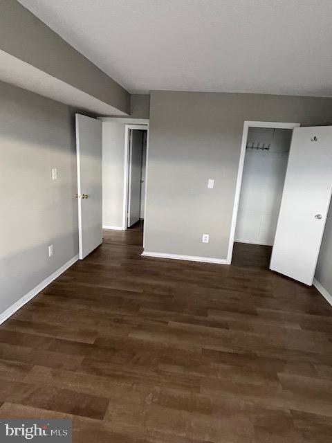 PRESIDENTIAL TOWERS - Residential