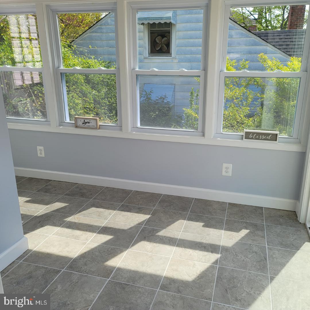 TOWN OF COLONIAL BEACH - Residential