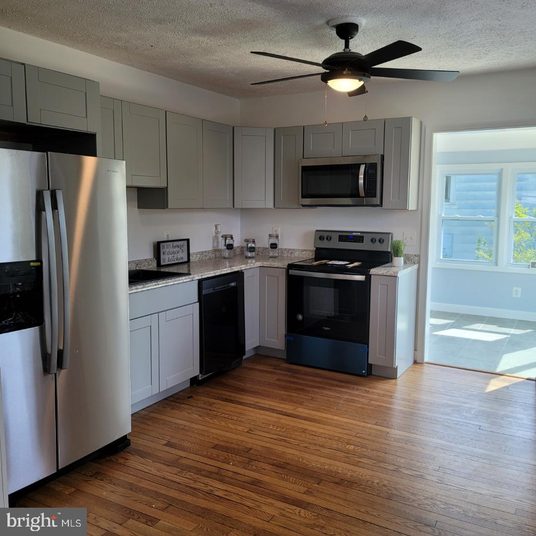 TOWN OF COLONIAL BEACH - Residential