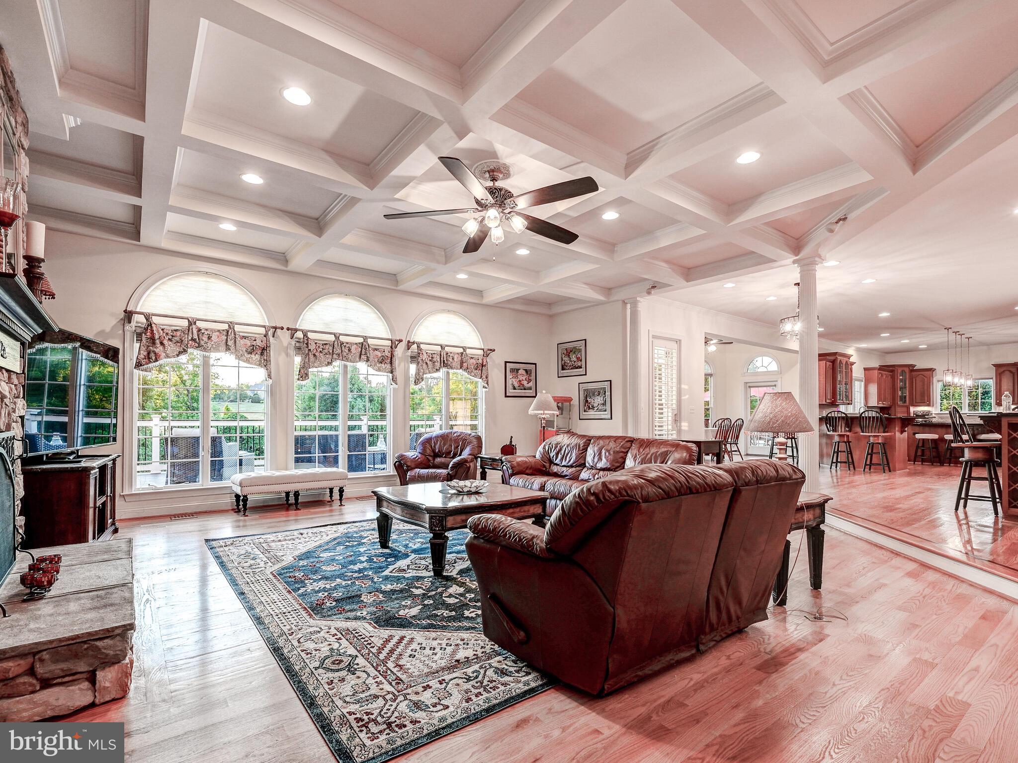 NICHOLSONS MANOR - Residential