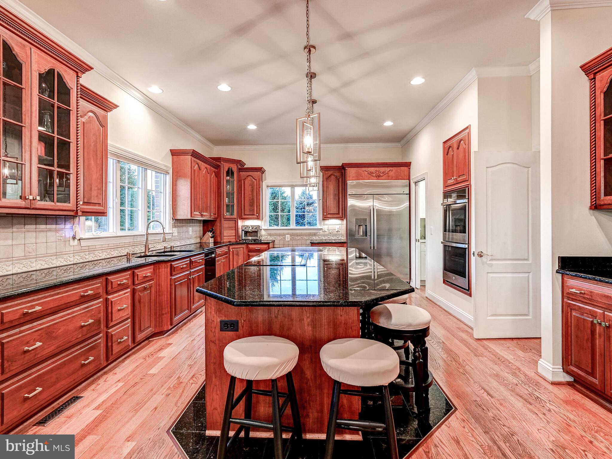 NICHOLSONS MANOR - Residential