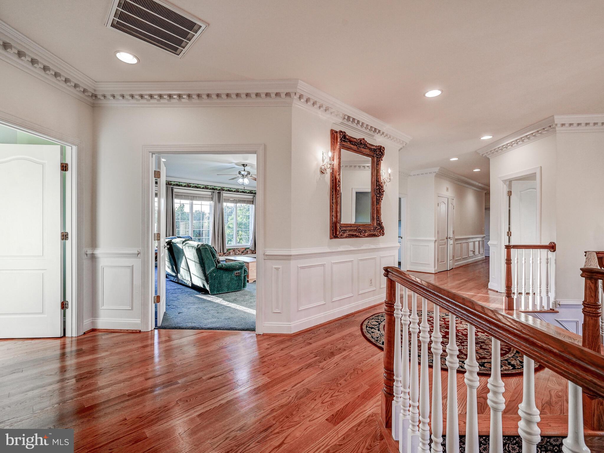 NICHOLSONS MANOR - Residential