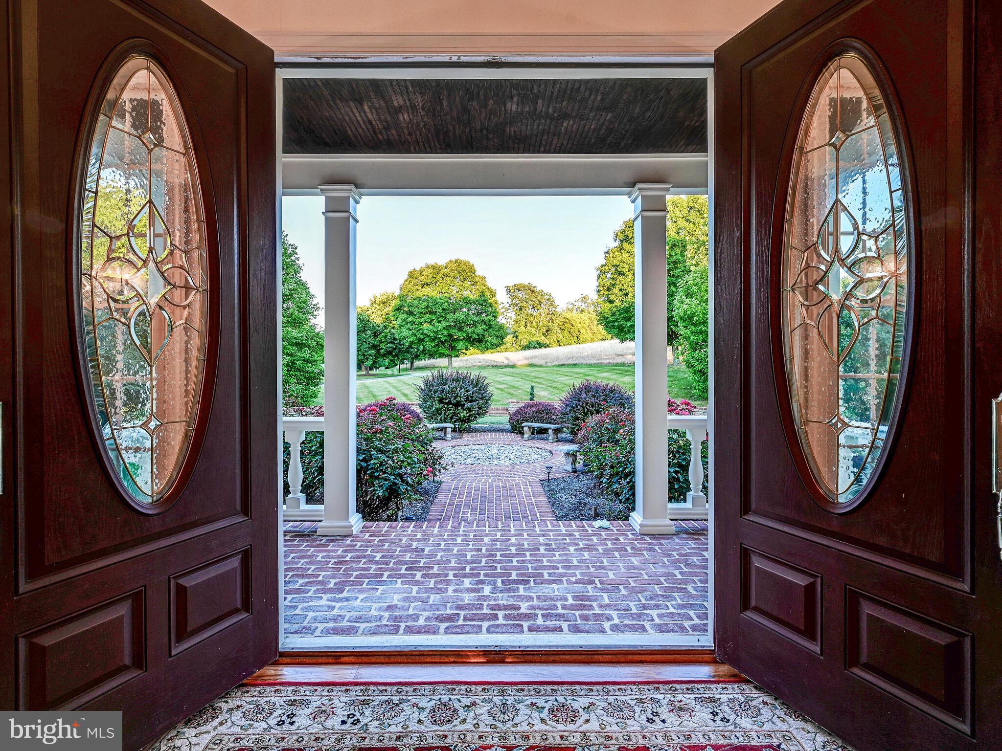 NICHOLSONS MANOR - Residential