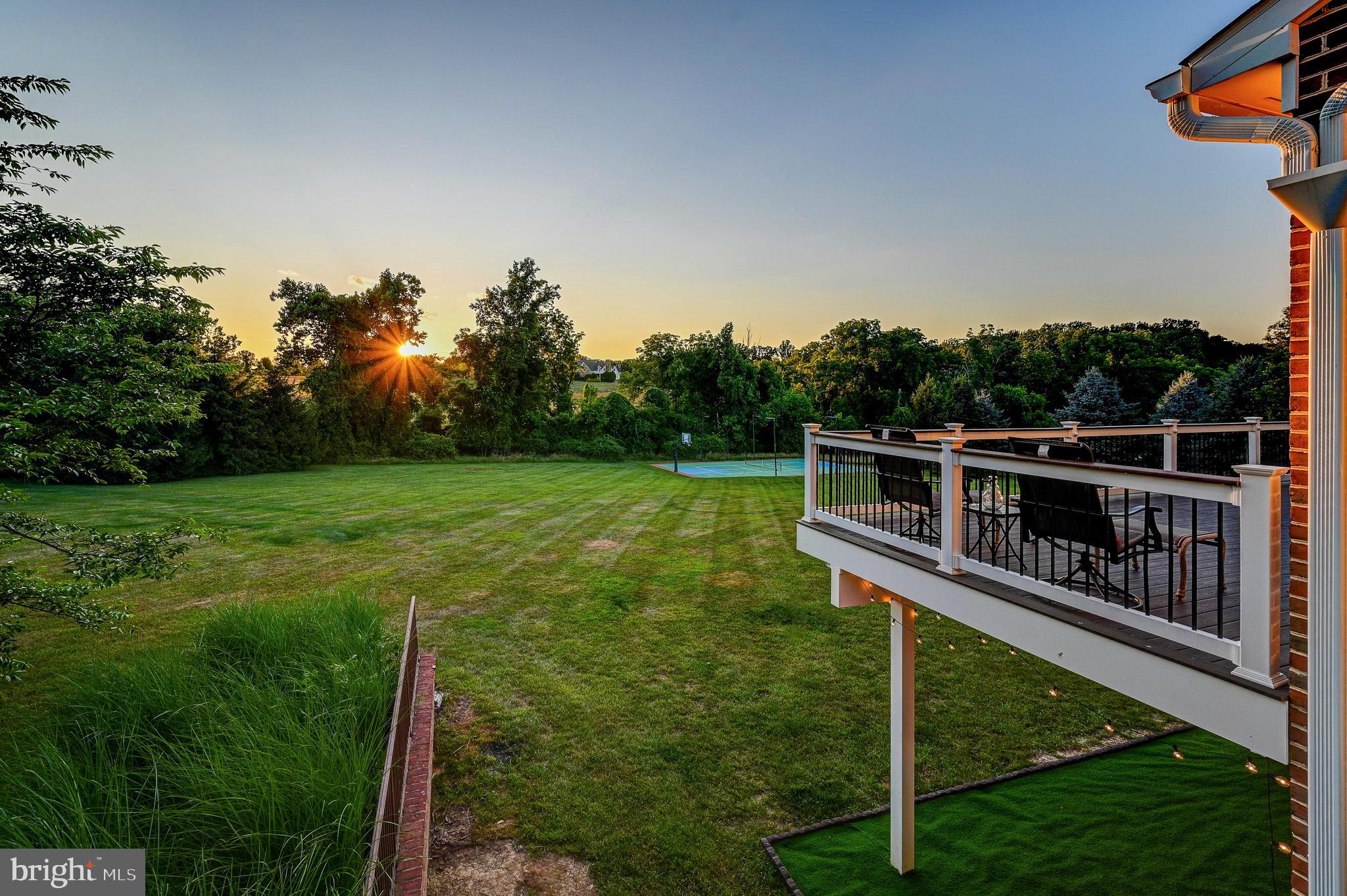 NICHOLSONS MANOR - Residential