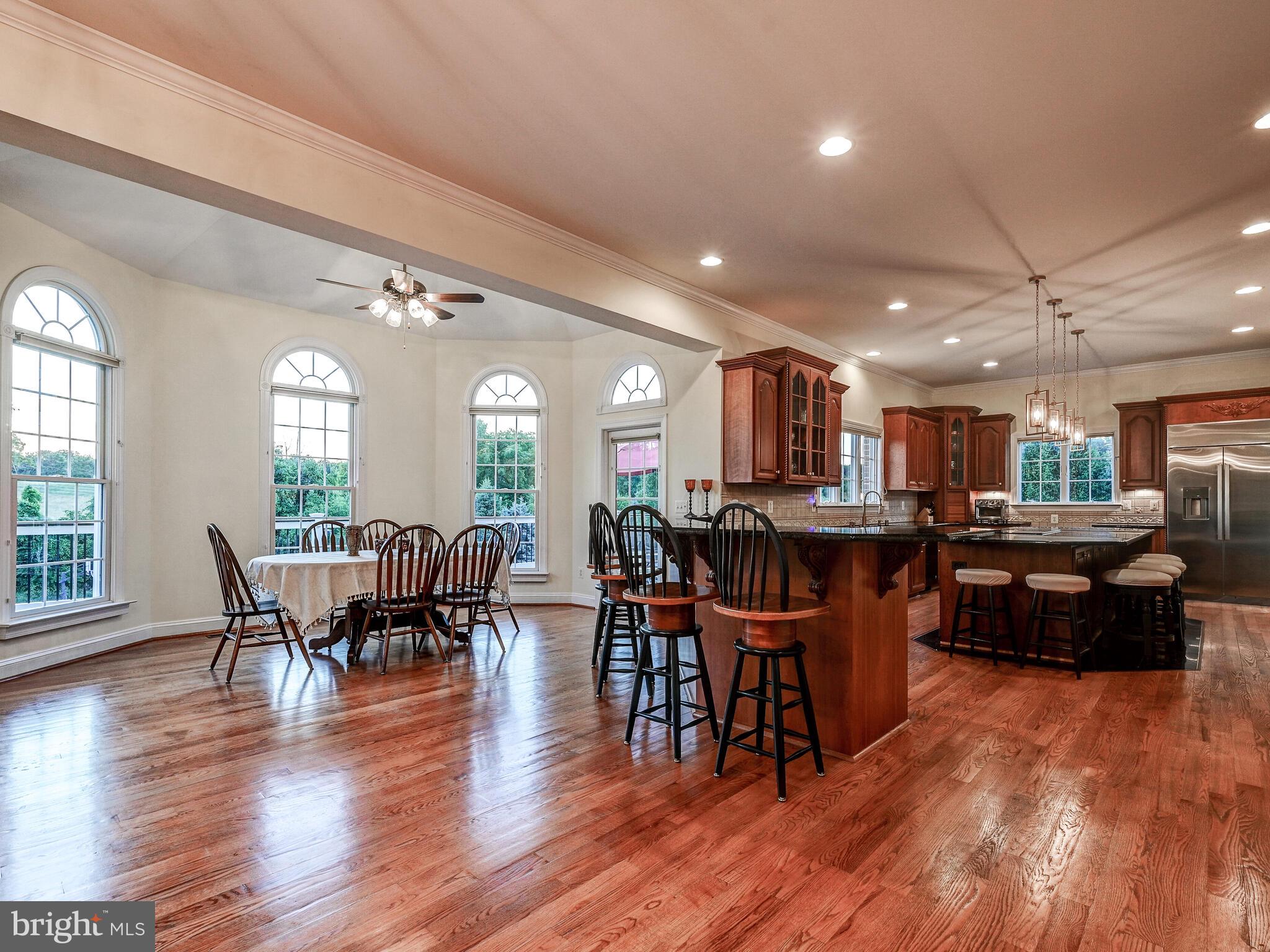 NICHOLSONS MANOR - Residential