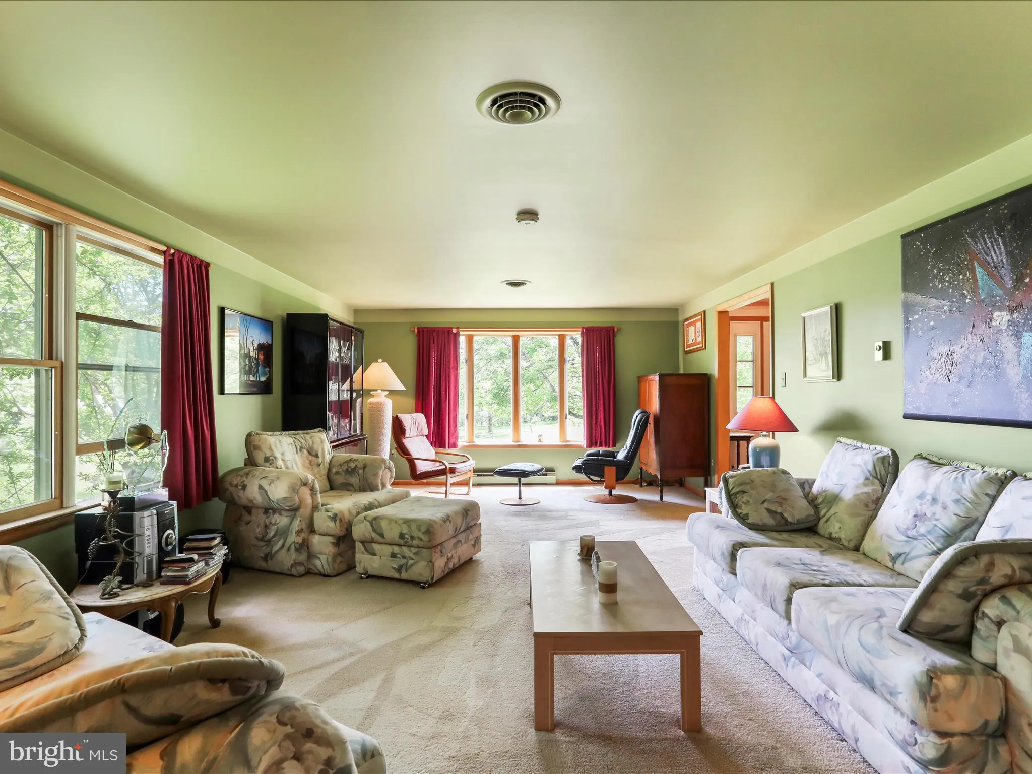 Chambersburg, Pennsylvania 17202, United States, 3 Bedrooms Bedrooms, ,2 BathroomsBathrooms,Residential,Active,136463