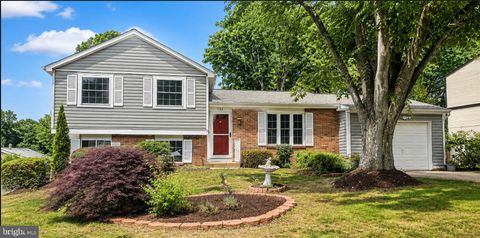 Photo of 3240 Bethel Church Drive, WOODBRIDGE, VA 22192 (MLS # VAPW2120384)