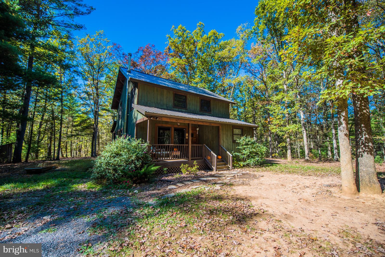 LAKE FERNDALE - Residential