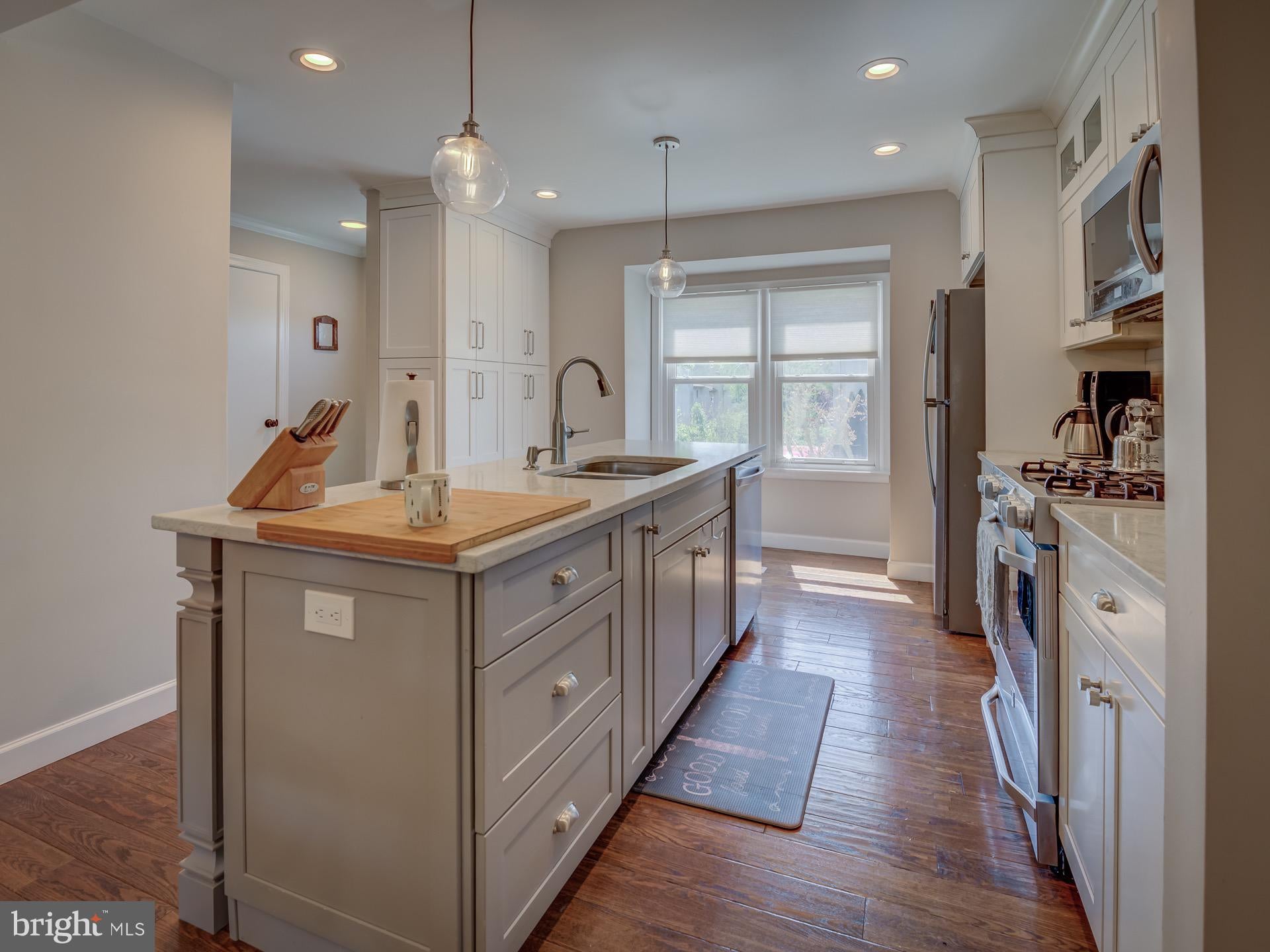 3039 WHITE BIRCH COURT