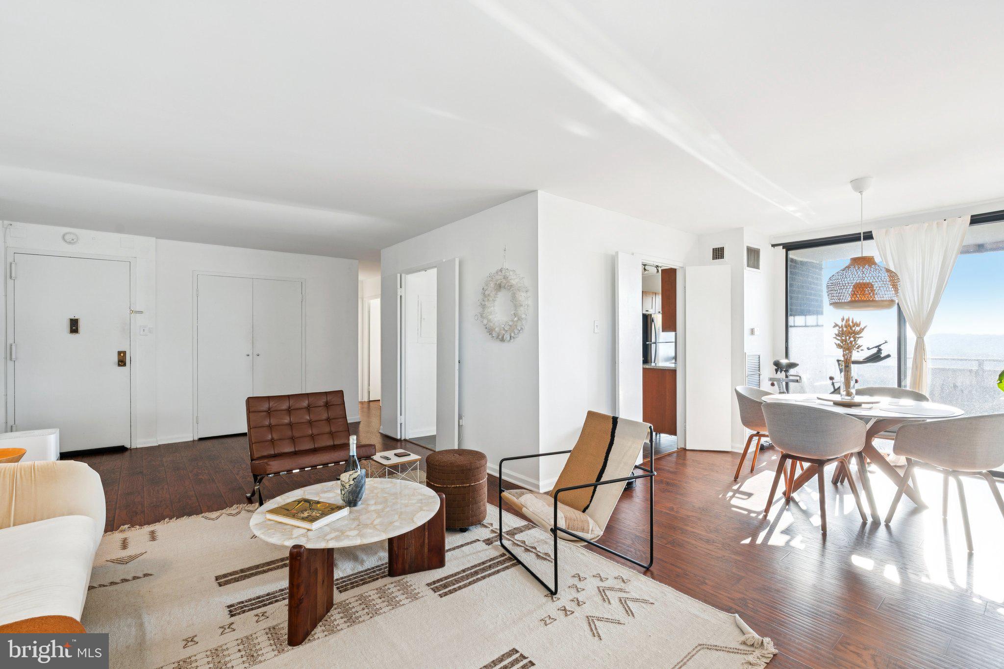 250 S REYNOLDS STREET 703