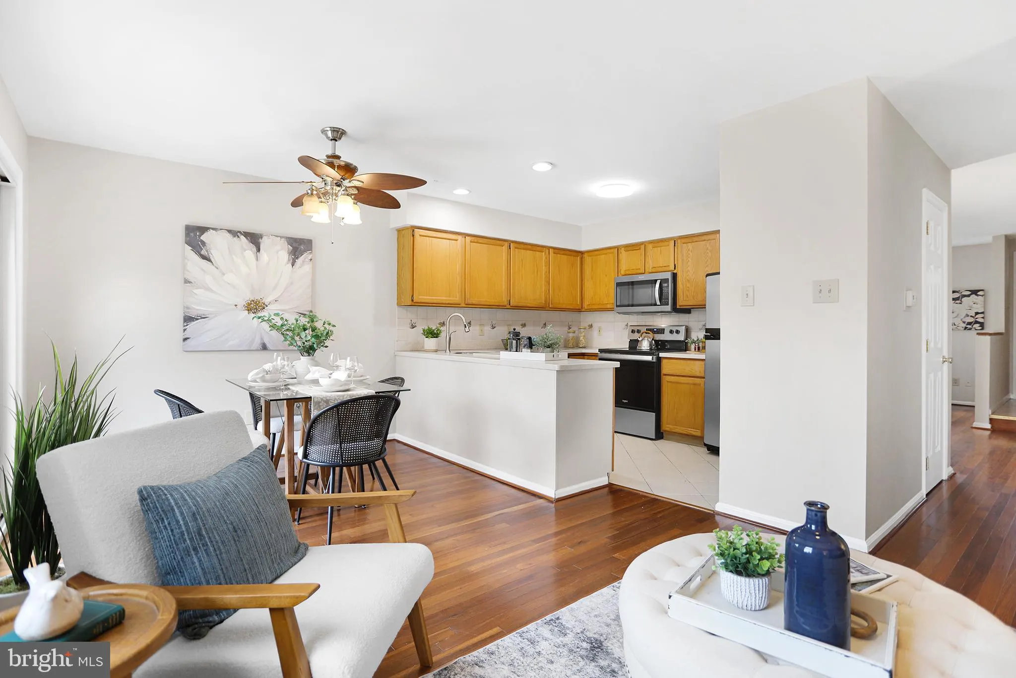 Media, Pennsylvania 19063, United States, 3 Bedrooms Bedrooms, ,3 BathroomsBathrooms,Residential,Pending,224747