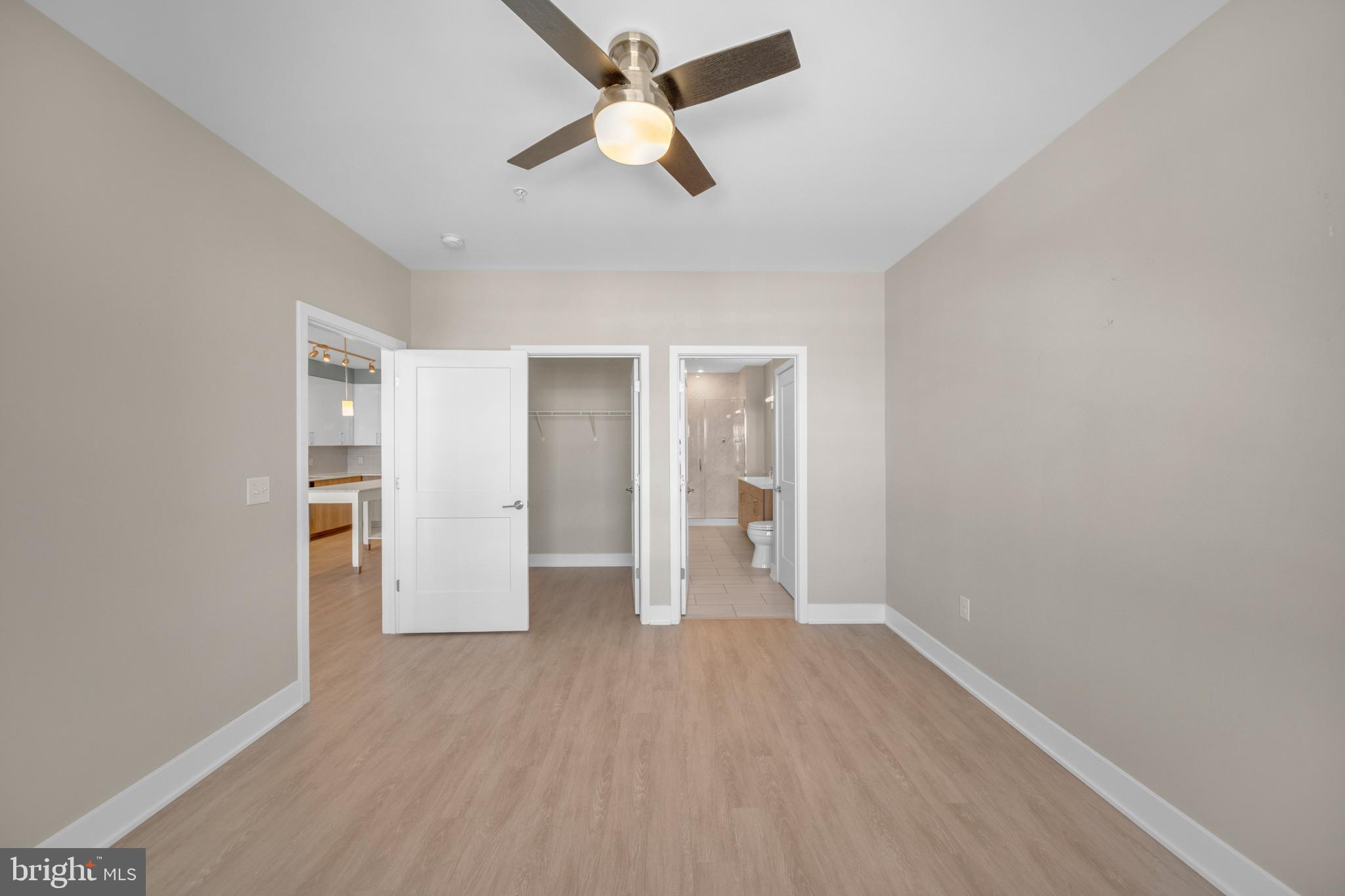 NATIONAL HARBOR - Residential