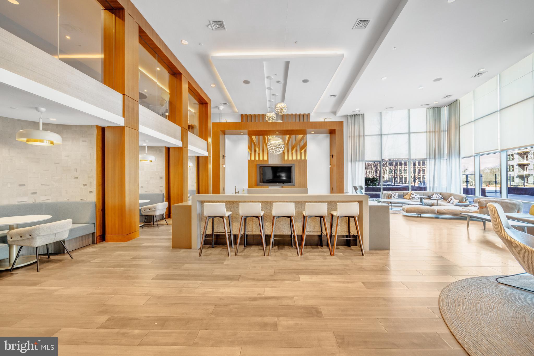 NATIONAL HARBOR - Residential