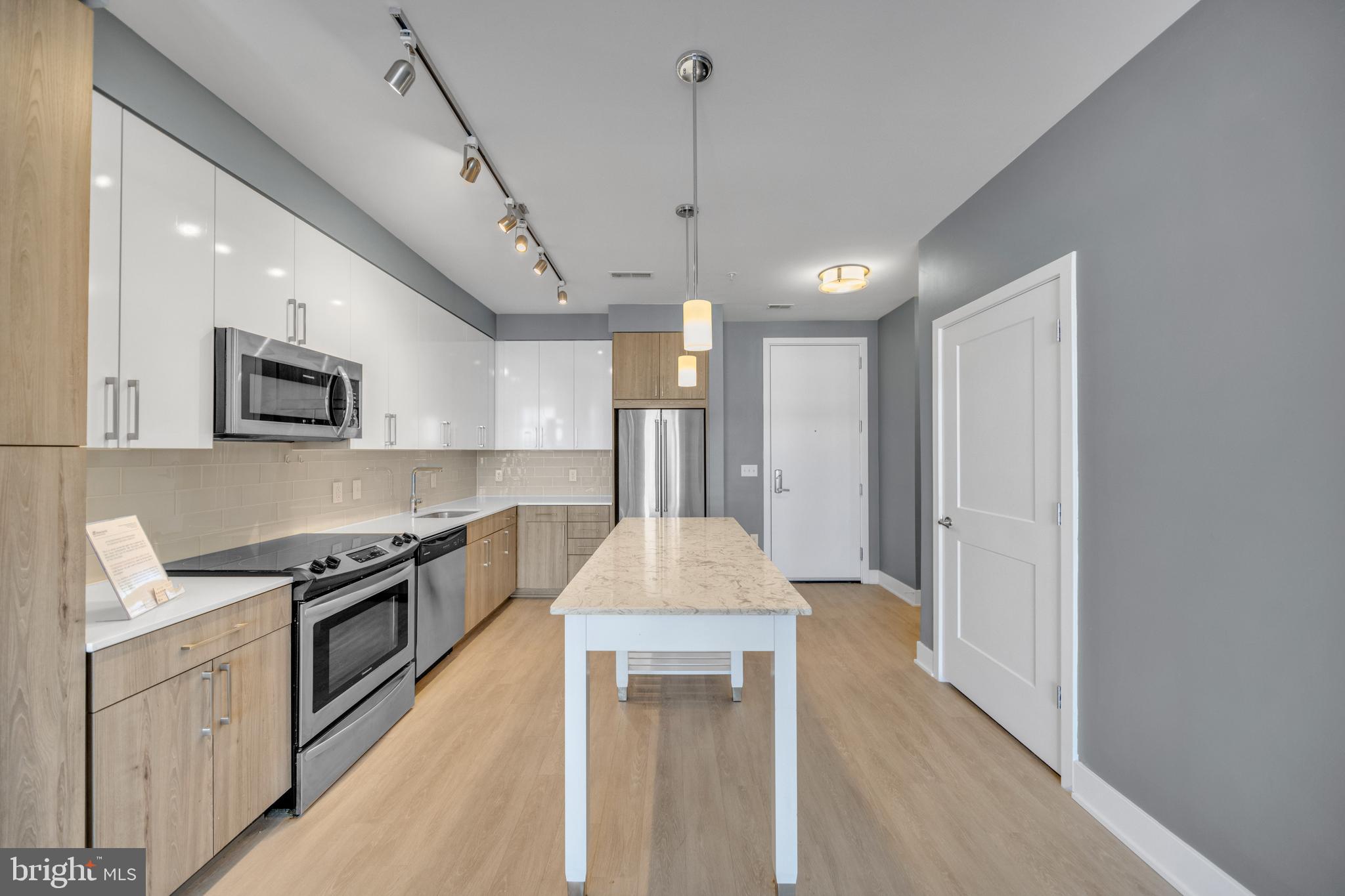 NATIONAL HARBOR - Residential