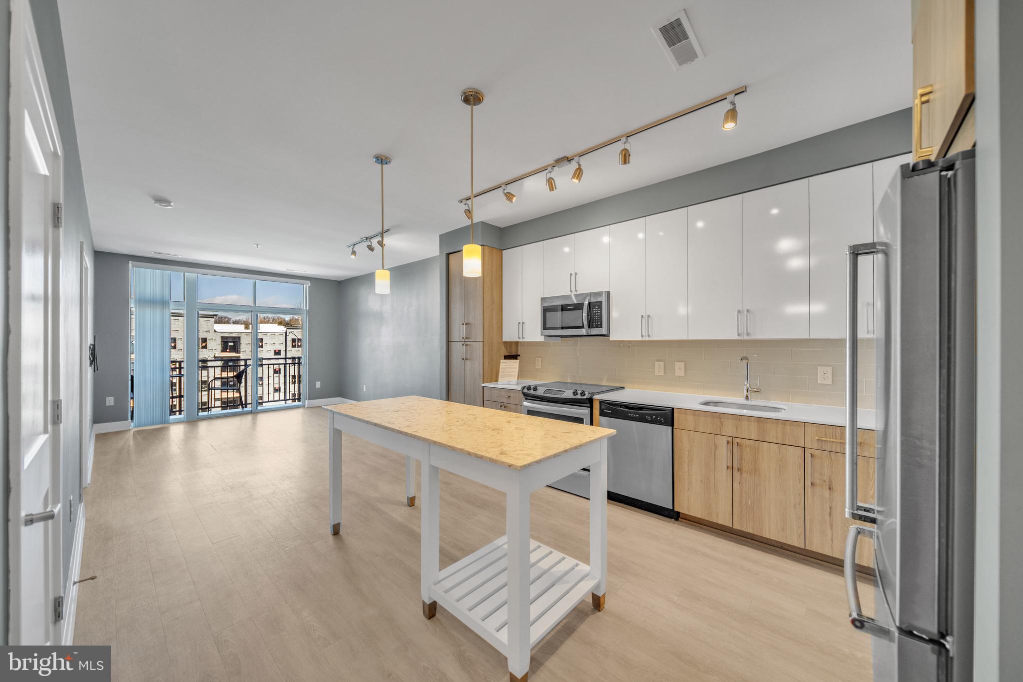 NATIONAL HARBOR - Residential