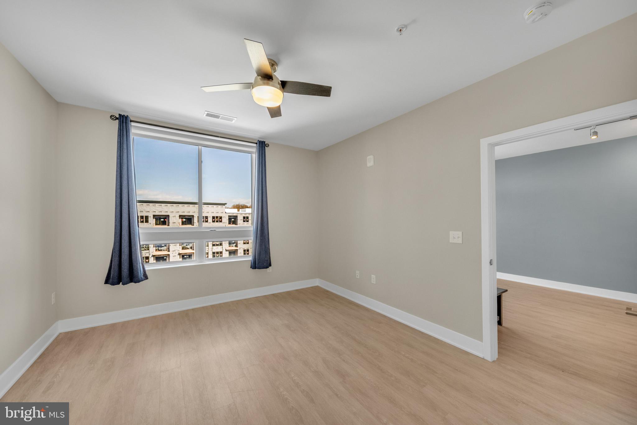 NATIONAL HARBOR - Residential