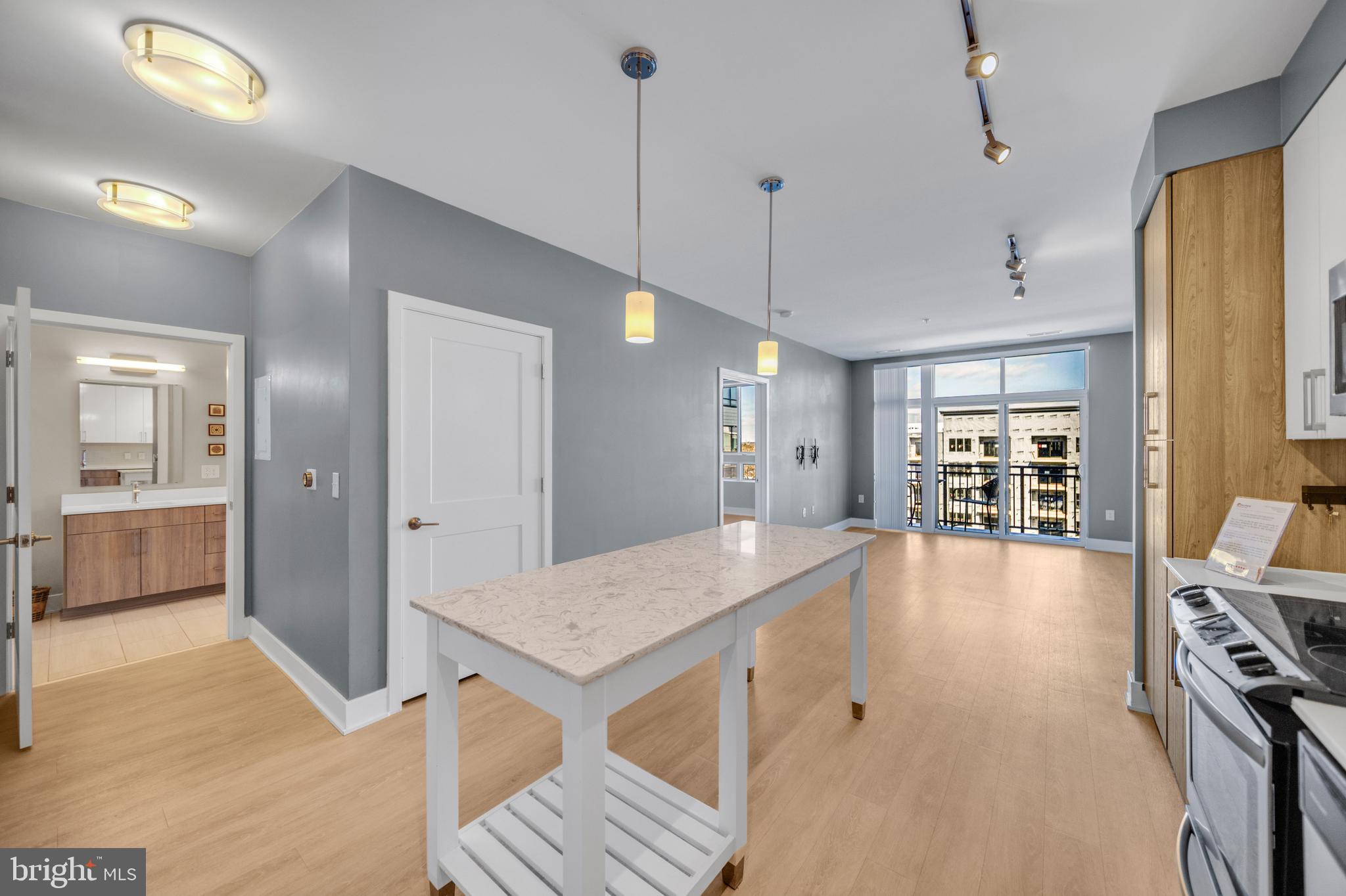 NATIONAL HARBOR - Residential