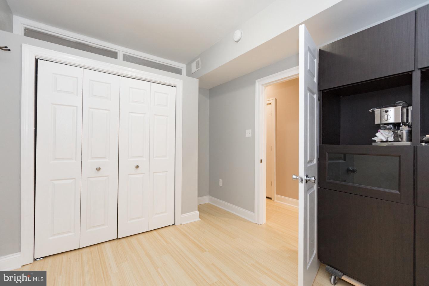 OLDE KENSINGTON - Residential