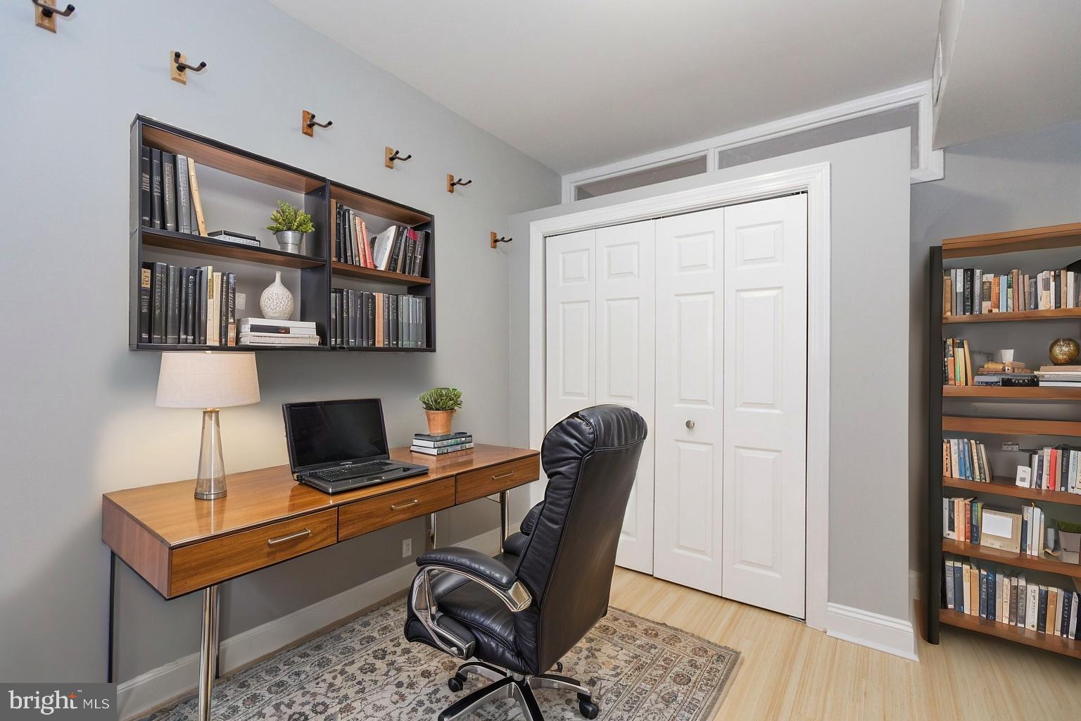 OLDE KENSINGTON - Residential