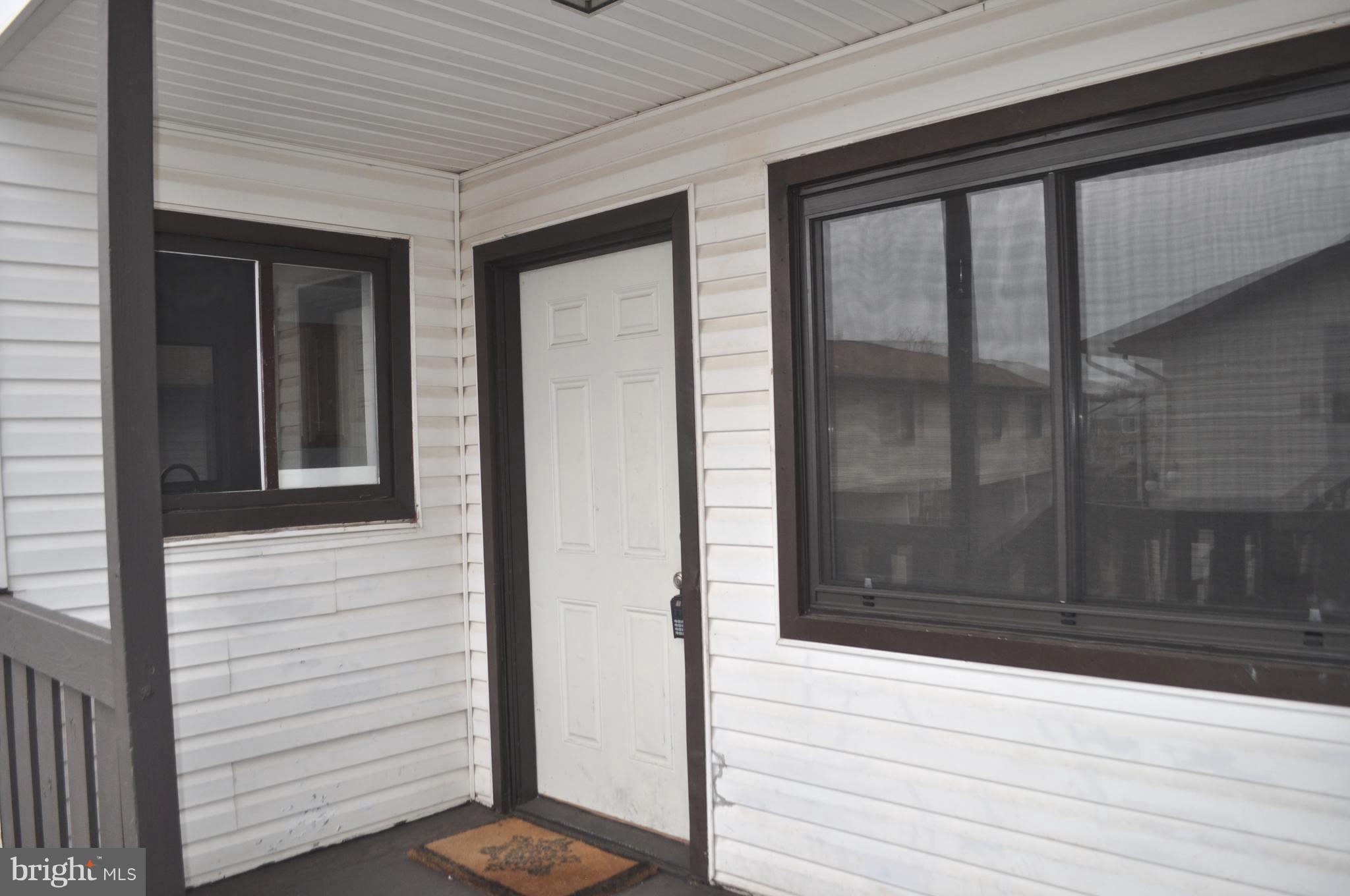 PINEWOOD MEADOWS - Residential Lease